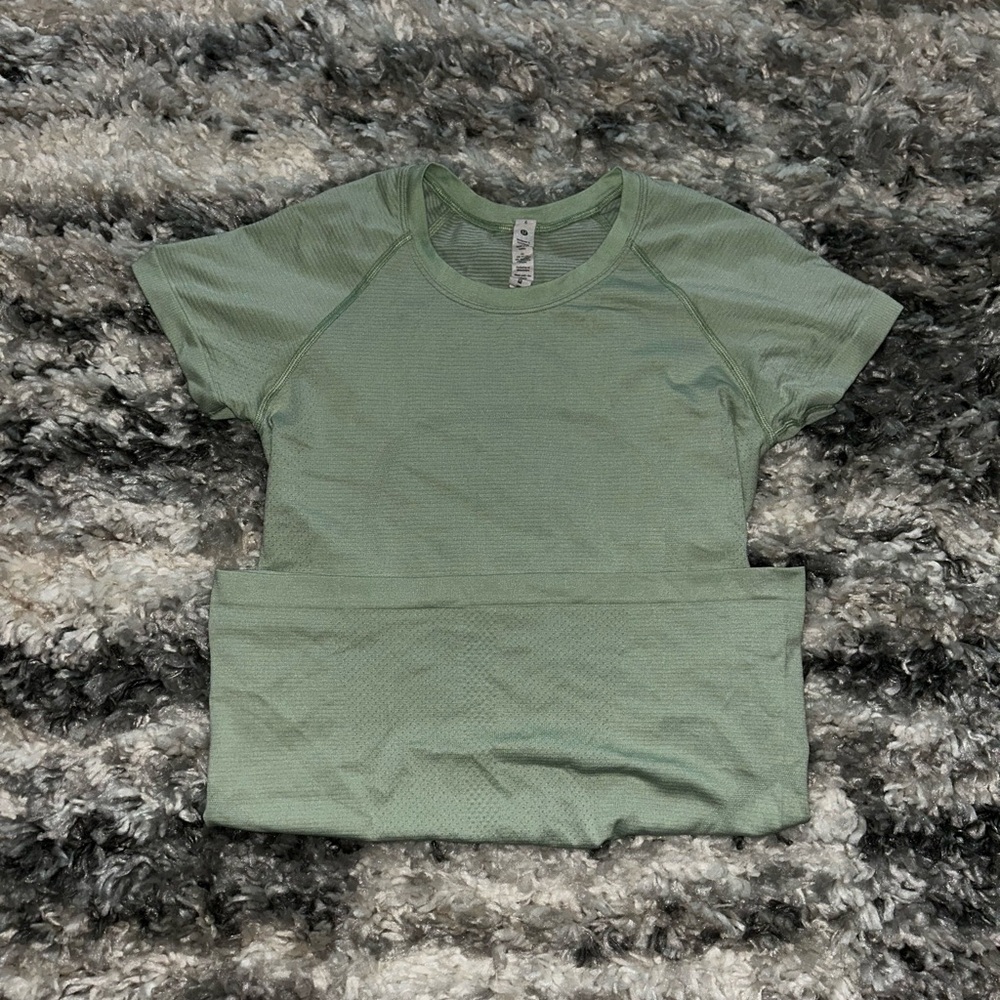 Lululemon Mint Green Swiftly | Size 6